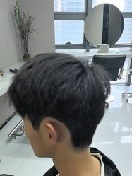 -宫铭烫发染发接发店