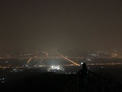 -鬼笑石后山停车场