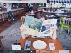 -ROAST coffee & eatery