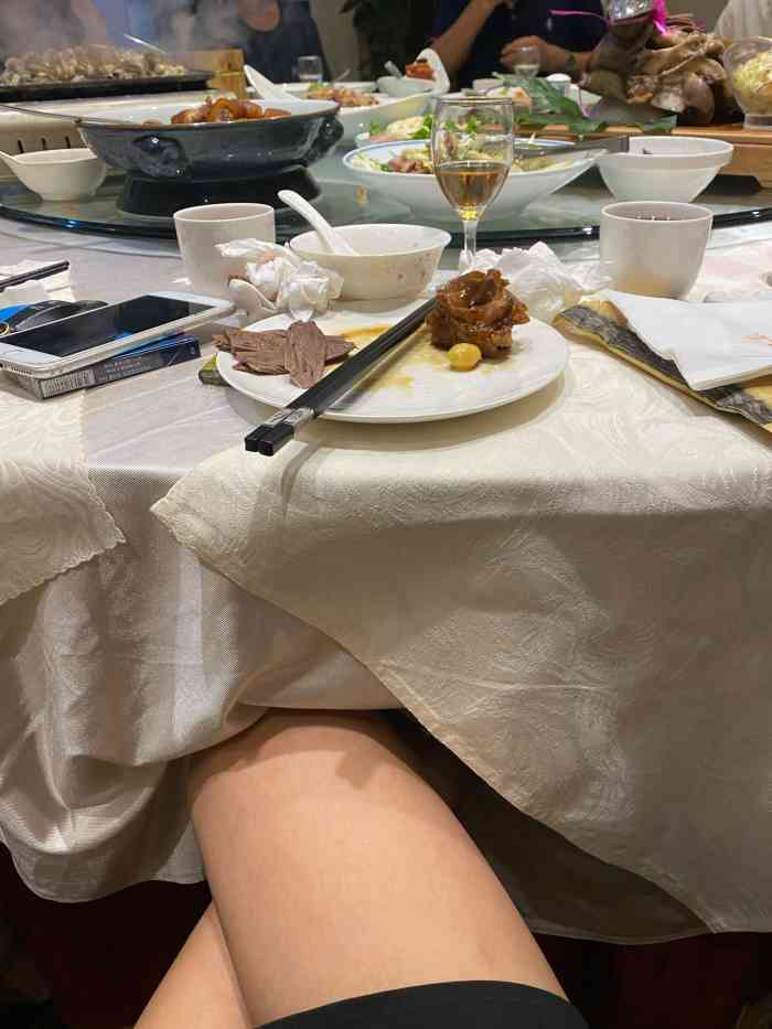 齐鲁人家酒楼-"今天来到了大城阳的这个饭店,整天应该在城.