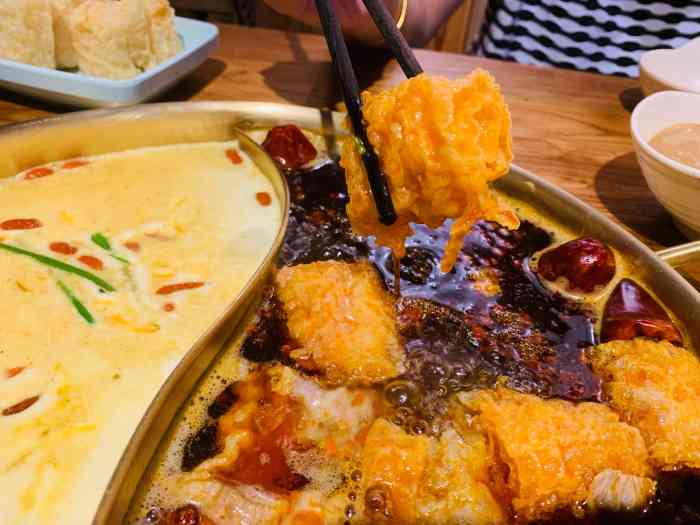 四喜小胖私房火锅(五道营店)-"环境很错,适合朋友小聚,菜品相当.