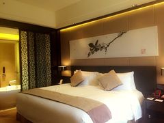 保利公园皇冠假日酒店-成都保利公园皇冠假日酒店(熊猫基地店)