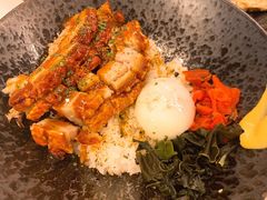 Crispy&nbsp;Roast&nbsp;Pork&nbsp;Bowl-Calia