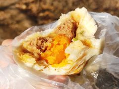 咸蛋黄超人包-老陶包子铺(南大西南村店)