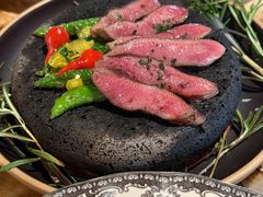 -BROWNSTONE布朗石西班牙餐厅(富城店)