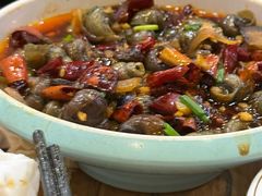 -鱼众不同·鸡公煲·烤全鱼(国顺路店)