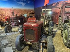 -太原老车文化博物馆