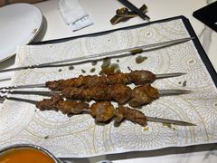馕坑铁签子羊肉串-阿里疆Alijiang·丝路美食·异域风情·清真(长楹天街店)