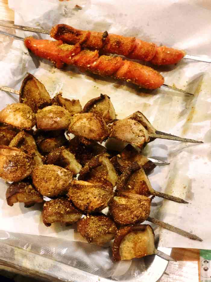 二毛电烤串(南海街店)-"没搬地方之前来过一次.新搬的店面比以前.