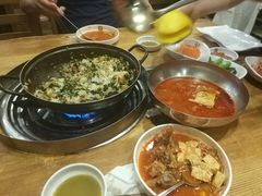 -喇喇排骨火锅·传统韩式脊骨汤(望京西园总店)