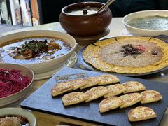 -怡得饭庄·30年老店·宋大妈昆明菜