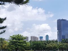 -万绿园