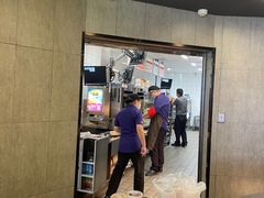 -麦当劳(西站店)