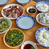 乡镇卡卡里的老馆子，11点就像吃酒一样，人均25吃饱