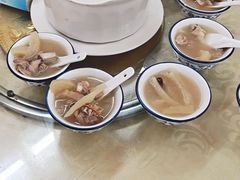 -始于2011柳周农家菜沙田柚美食店(东大街店)