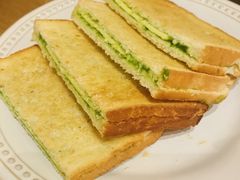 咖椰吐司-HELLO 27 意面·沙拉·帕尼尼