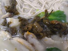 -明呈黄鱼面馆(斜土路店)