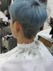 -藤野造型烫发染发