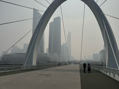 -南京眼步行桥