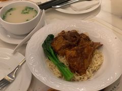 猪软骨捞面-翠华餐厅(百老汇店)