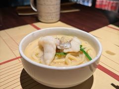 -荣家黄鱼面(前滩太古里店)