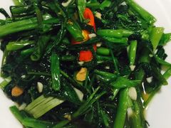 -Dang restaurant (patong phuket)