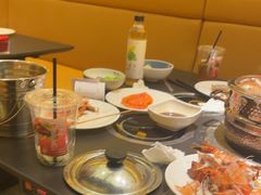 -钱小奴海鲜自助黑金店(杭州滨江龙湖店)