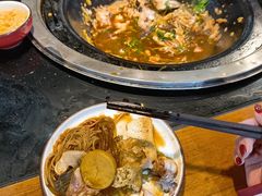 -刘淑芬·活鱼铁锅炖(北京首店)