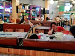 大堂-红丫骨汤麻辣烫(汽车站店)