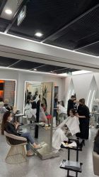 -艾美A·M Hair Salon
