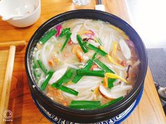 -双桥园·云南过桥米线(古城南门店)