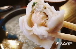 Braised Fish and Shrimp Dumplings