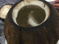 原只椰子炖竹丝鸡-益寿炖品店