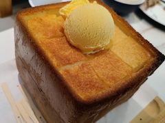 面包诱惑-绿茶餐厅(滨海万达广场店)