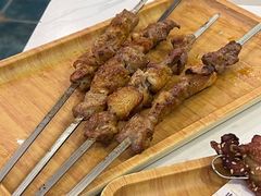 -乡村馕坑肉·烧烤·新疆菜·本地人更爱吃(阿勒泰首店)