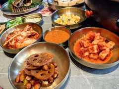 -草家酱蟹炭火烤肉店(珲春南路一店)