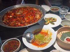 -麻六记(凤凰汇店)