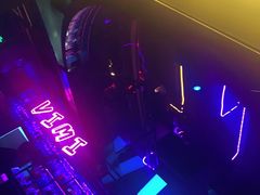 -vimi便利店酒吧