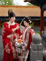 -都市丽人婚纱摄影