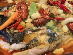 -里岛烤鱼(东港凯虹广场店)