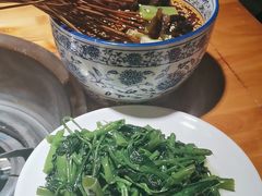 -大众跷脚牛肉馆·非遗传承单位(峨眉山店)