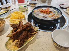 -九寨沟特色牦牛肉汤锅