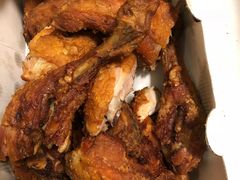 -BHC炸鸡(明洞总店)