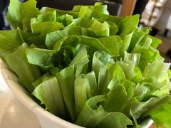 蔬菜拼-焯牛潮汕牛肉火锅(云峰街创始店)