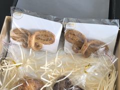 -弦月窗LUNETTE BY AMANDA(复兴路店)