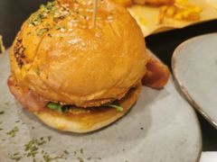 -shark burger·鲨鱼汉堡(交子大道店)