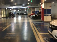 -虹桥天地-停车场