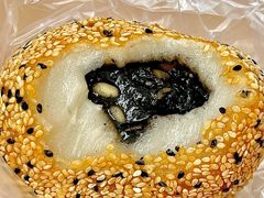 -白玉兰食品甜凤店(合生汇店)