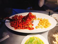 -吴越荣记苏州菜·松鼠桂鱼 100% 活鱼现做(月光码头店)