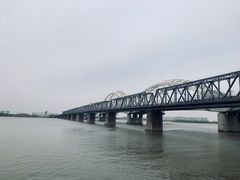 -人民防洪胜利纪念塔